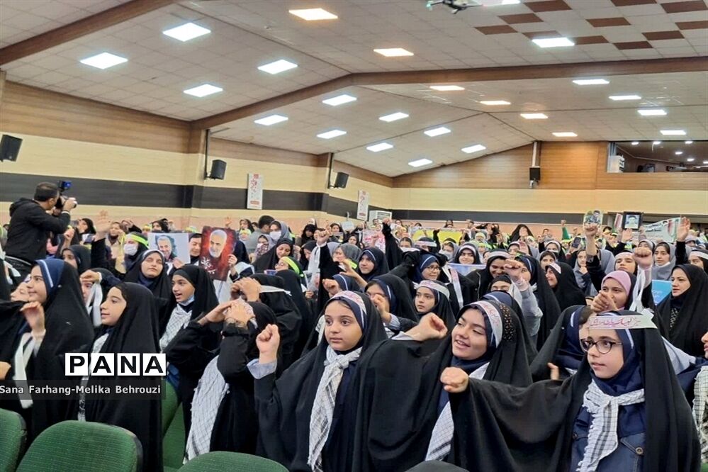 اجتماع بزرگ حاج قاسم سلیمانی در البرز