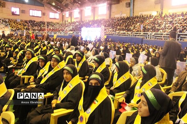 تجمع 6000 نفری دختران سلیمانی در کرمان
