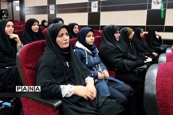 اجتماع پرشور فرزندان حاج‌ قاسم در کانون شهید‌کافی شهرستان شهریار