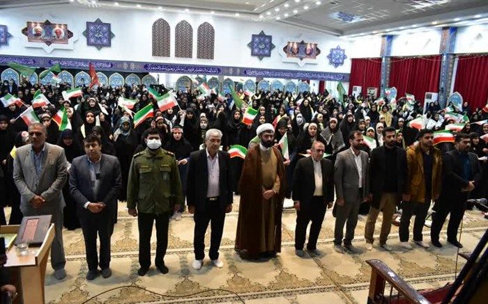 بهترین و موثرترین جای اجرای مکتب حاج قاسم سلیمانی در مدرسه است