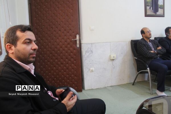 دیدار شورای معاونان آموزش و پرورش استان بوشهر با نماینده ولی فقیه در استان و امام جمعه بوشهر