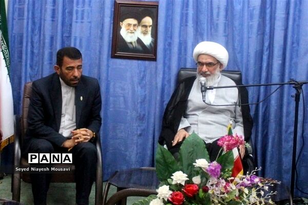 دیدار شورای معاونان آموزش و پرورش استان بوشهر با نماینده ولی فقیه در استان و امام جمعه بوشهر