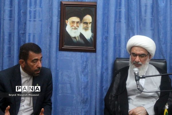 دیدار شورای معاونان آموزش و پرورش استان بوشهر با نماینده ولی فقیه در استان و امام جمعه بوشهر