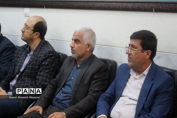دیدار شورای معاونان آموزش و پرورش استان بوشهر با نماینده ولی فقیه در استان و امام جمعه بوشهر