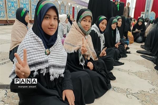 تجمع بزرگ دختران  حاج قاسم در شهر یاسوج