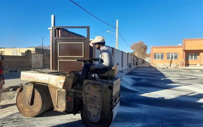 سه طرح محوطه‌سازی و آسفالت در مدارس ملارد عملیاتی شد