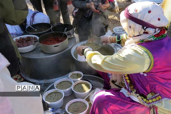 جشنواره غذاهای سنتی شهرستان بجنورد در فرهنگسرای شهروند