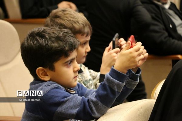 یادواره 12 شهید دانش‌آموز دبستان حضرت خاتم الانبیاء(ص)