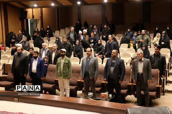 یادواره 12 شهید دانش‌آموز دبستان حضرت خاتم الانبیاء(ص)