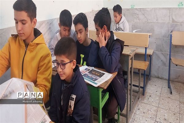 برگزاری کارگاه آموزش خبرنگاری پسران در خلیل‌آباد