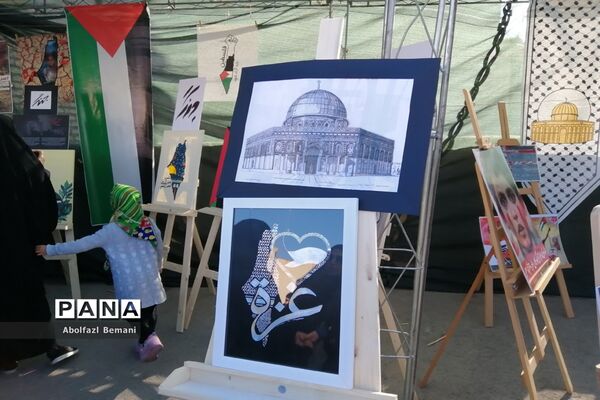 نمایشگاه نقاشی «آخراشه» با موضوع فلسطین در قم-1