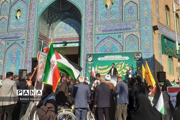 تجمع امت انقلابی مردم قرچک در روز میثاق امت با ولایت