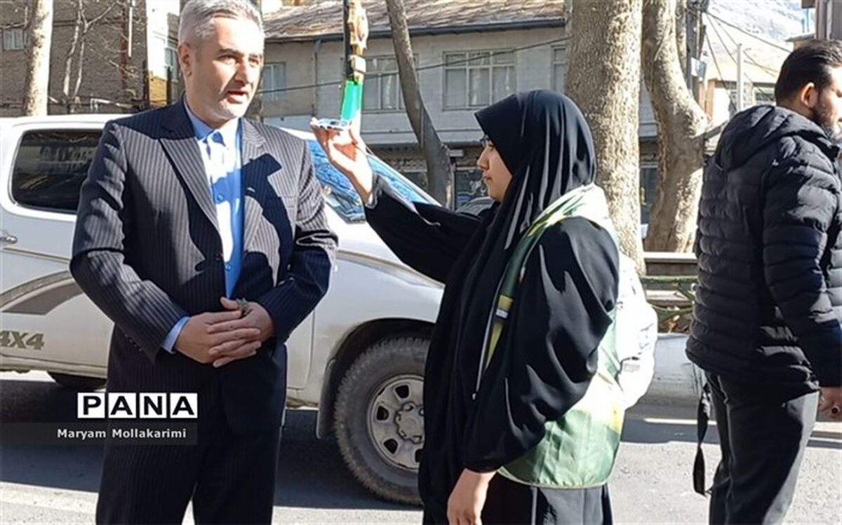 شرکت مردم در راهپیمایی ۹ دی مُهر تاییدی بر گام‌های قدرتمند و اعتقاد مردم است/فیلم