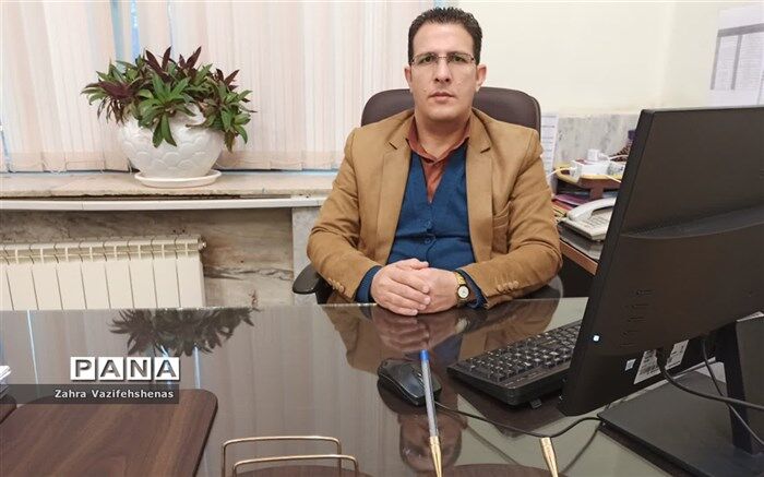 حماسه ۹ دی نماد عزت، استقلال و بصیرت مردمی است