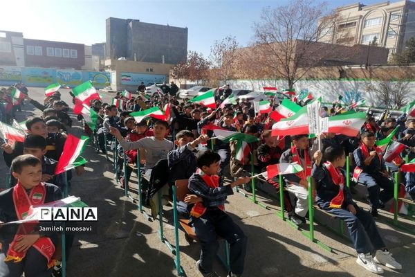 بزرگداشت هفته بصیرت و مقاومت در فاروج