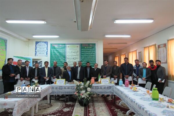 گردهمایی دبیران تربیت‌بدنی در خلیل‌آباد