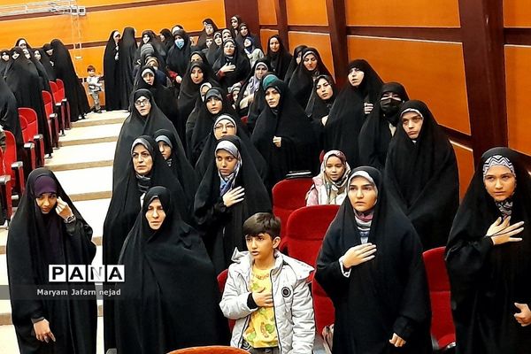 محفل انس با قرآن کریم و اختتامیه مسابقات بسیج در سالن سجادیه بهارستان‌دو