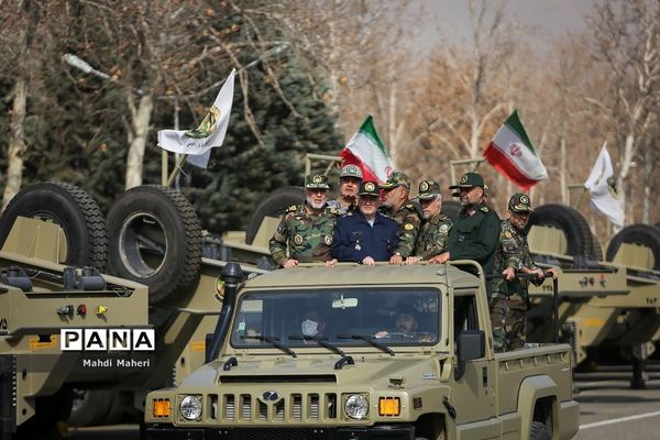 الحاق ۱۰۰ دستگاه تریلر تانک‌بر فوق سنگین به نیروی زمینی ارتش