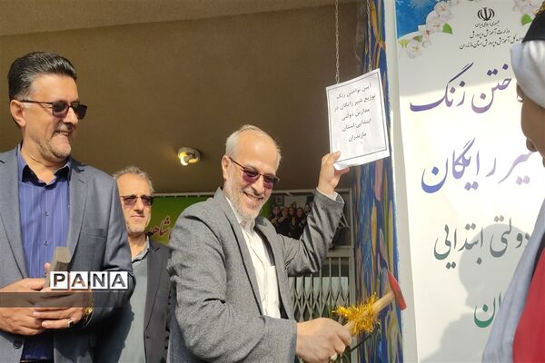 آغاز توزیع شیر رایگان در مدارس