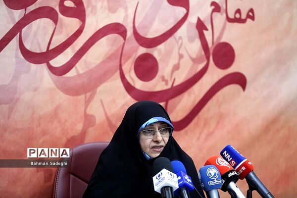نشست خبری رئیس ستاد بزرگداشت هفته مقام زن و روز مادر