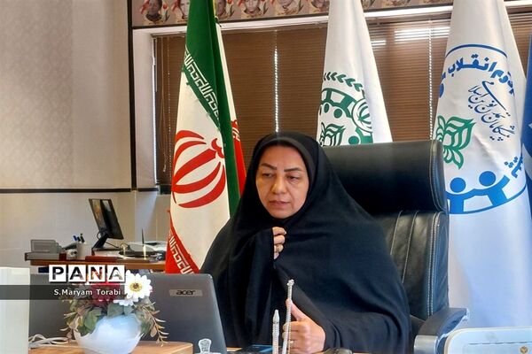 جلسه مسئولان سازمان‌های دانش‌آموزی مناطق 59 گانه فارس
