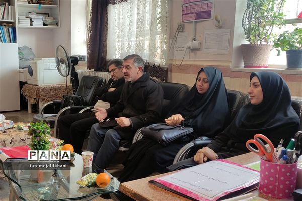 بازدید از فعالیت‌های فراگیر پرورشی در مدارس شهرستان فیروزکوه