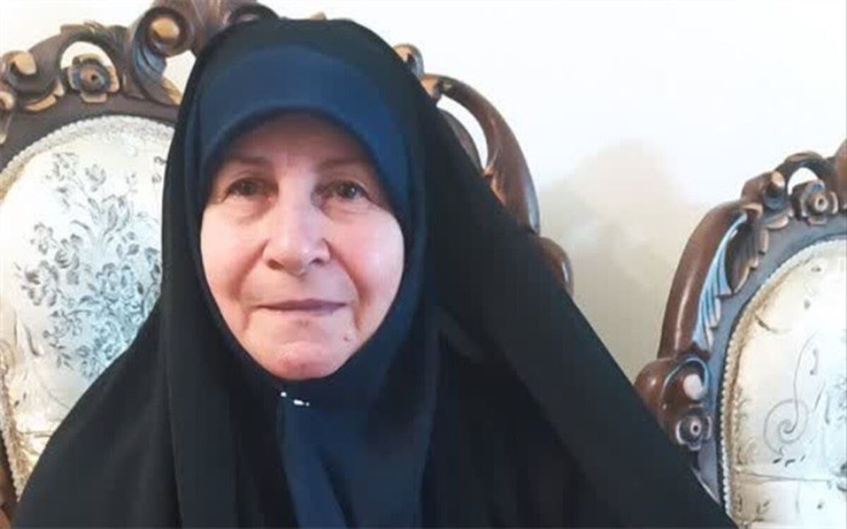 یکی از خصلت‌های مهم شهید کاشی تهیه کتاب برای نیازمندان بود