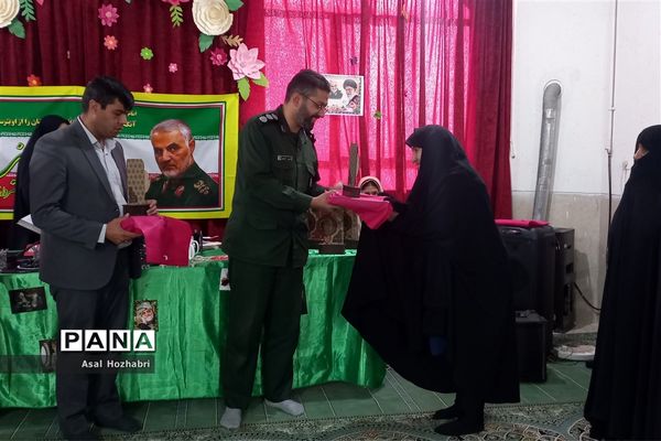 چهارمین سالروز شهادت سردار دلها، در دبستان حاج قاسم سلیمانی زرقان