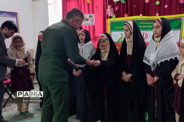 چهارمین سالروز شهادت سردار دلها، در دبستان حاج قاسم سلیمانی زرقان