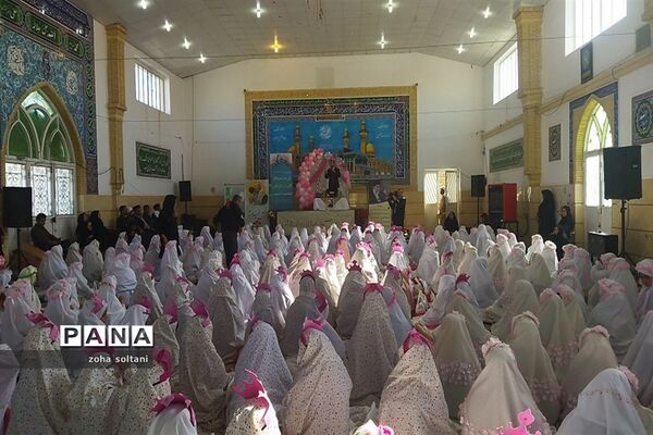 جشن عبادت دانش‌آموزان دختر شهرستان سروستان