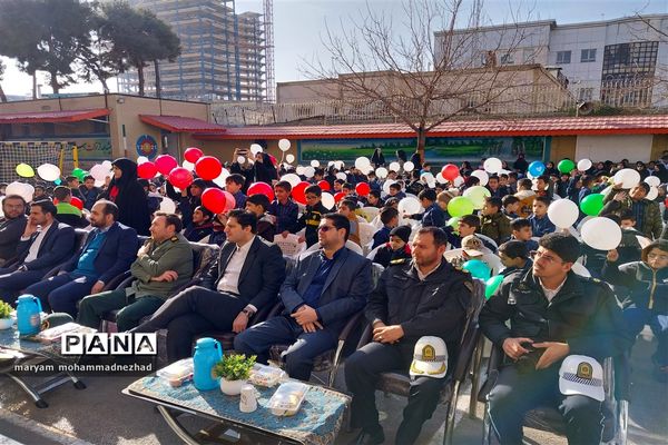 آیین نواختن زنگ مقاومت در مدارس ابتدایی خراسان رضوی