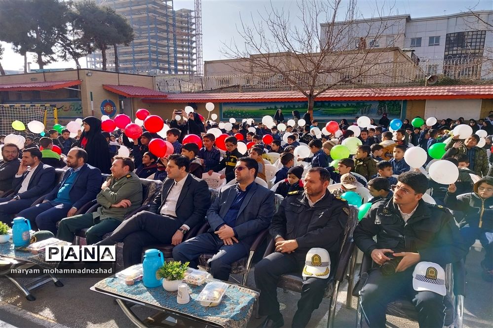 آیین نواختن زنگ مقاومت در مدارس ابتدایی خراسان رضوی