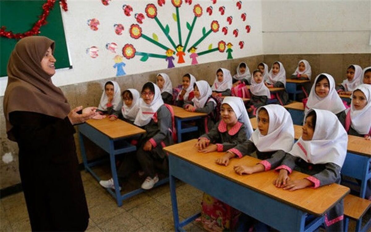 معلمی صحنه تجلی مادرانه‌های دلسوزانه و تخصصی است/فیلم