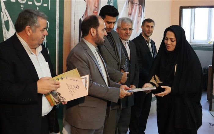 آموزش‌دهندگان حوزه سوادآموزی جزو تاثیرگذارترین افراد جامعه هستند