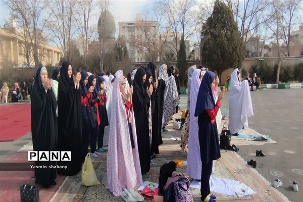 اجرای طرح مدرسه، پایگاه مسجد محله در مدرسه پنجم مهر مشهد