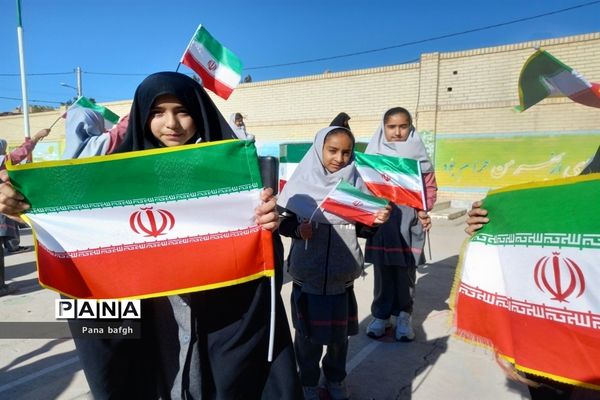 مراسم یادبود شهدای گلزار کرمان در مدارس شهرستان بافق