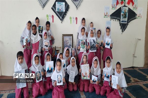 مراسم یادبود شهدای گلزار کرمان در مدارس شهرستان بافق