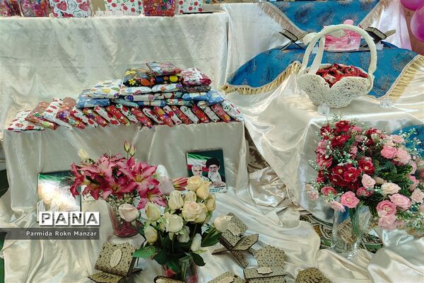 جشن میلاد حضرت زهرا(س) درآموزشگاه شاهد فاطمه الزهرا(س) شیراز
