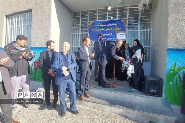 نواختن زنگ مقاومت و بصیرت در دبستان شهید خاکشور زیارت شهرستان شیروان
