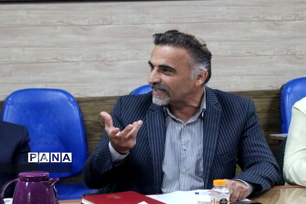 نشست مشترک معاون پرورشی و فرهنگی اداره کل آموزش و پرورش استان بوشهر با تیم بازرسی ستاد مبارزه با مواد مخدر کشور