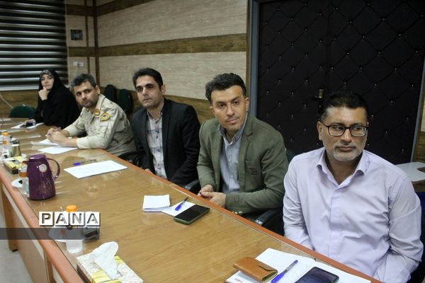 نشست مشترک معاون پرورشی و فرهنگی اداره کل آموزش و پرورش استان بوشهر با تیم بازرسی ستاد مبارزه با مواد مخدر کشور