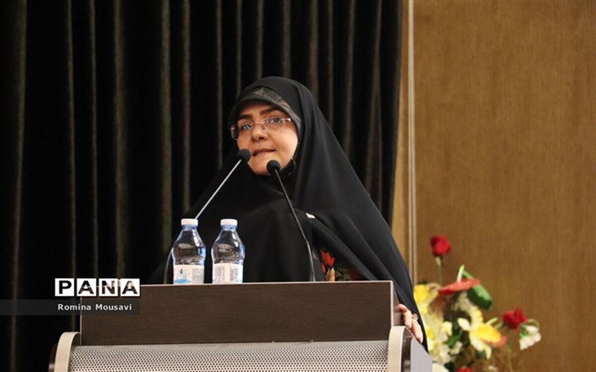 تأثیرگذاری خرد و کلان بانوان به جامعه شناسانده می‌شود