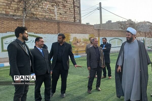 آیین افتتاح زمین چمن مصنوعی هنرستان امام خمینی(ره) خیرآباد در شهرستان ورامین