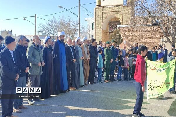 راهپیمایی مردم شهرستان بام و صفی‌آباد در محکومیت جنایت تروریستی کرمان