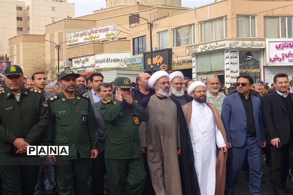 برگزاری نماز جمعه و محکوم کردن جنایت تروریستی کرمان در مصلی پرند