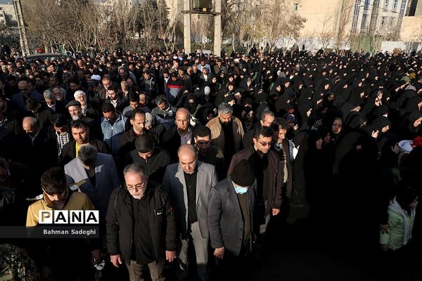تشییع پیکر دانشجومعلم شهیده فائزه رحیمی
