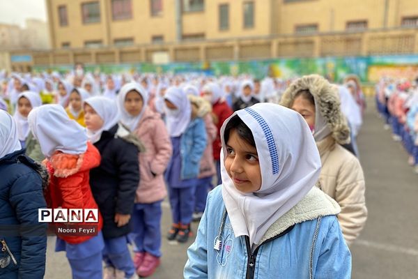 برگزاری صبحگاه مقاومت در دبستان وحید کیهانی ناحیه یک شهرری