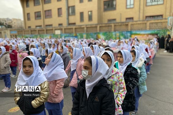 برگزاری صبحگاه مقاومت در دبستان وحید کیهانی ناحیه یک شهرری
