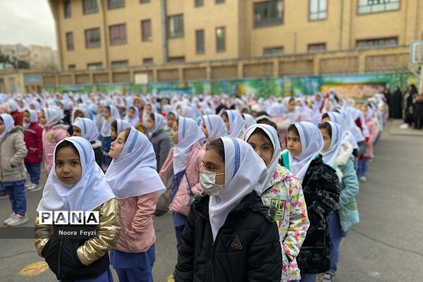 برگزاری صبحگاه مقاومت در دبستان وحید کیهانی ناحیه یک شهرری