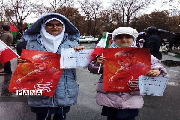 راهپیمایی مردم زنجان درحمایت از محکومیت حادثه تروریستی کرمان